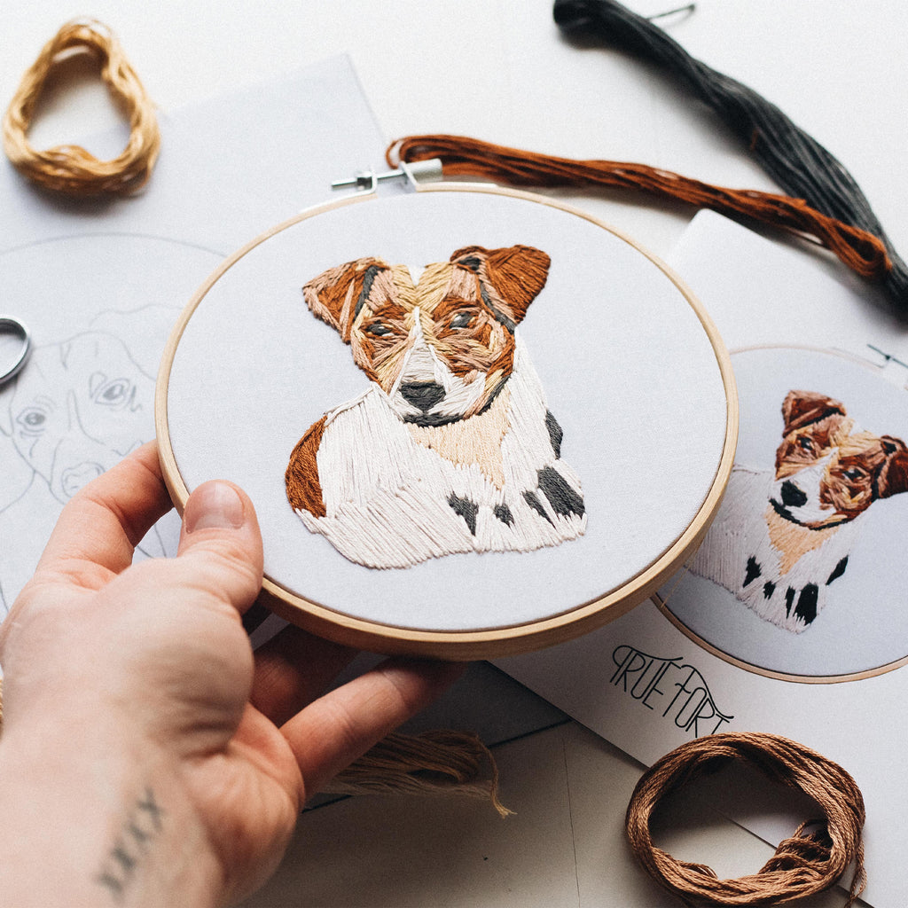 "Jack Russell" Hand Embroidery KIT